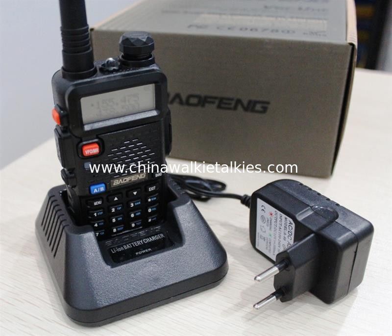 baofeng uv 5r dual band VHF UHF handheld walkie talkie radios