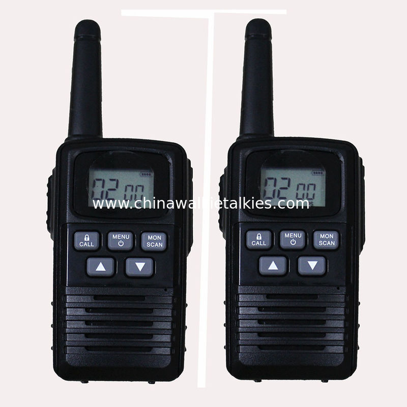 Topsung New pair high frequency walkie talkie w/ dock charger 002